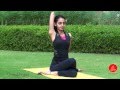 Giảm mỡ ở vùng bụng và cánh tay với tư thế mặt con bò (Gomukhasana) trong yoga