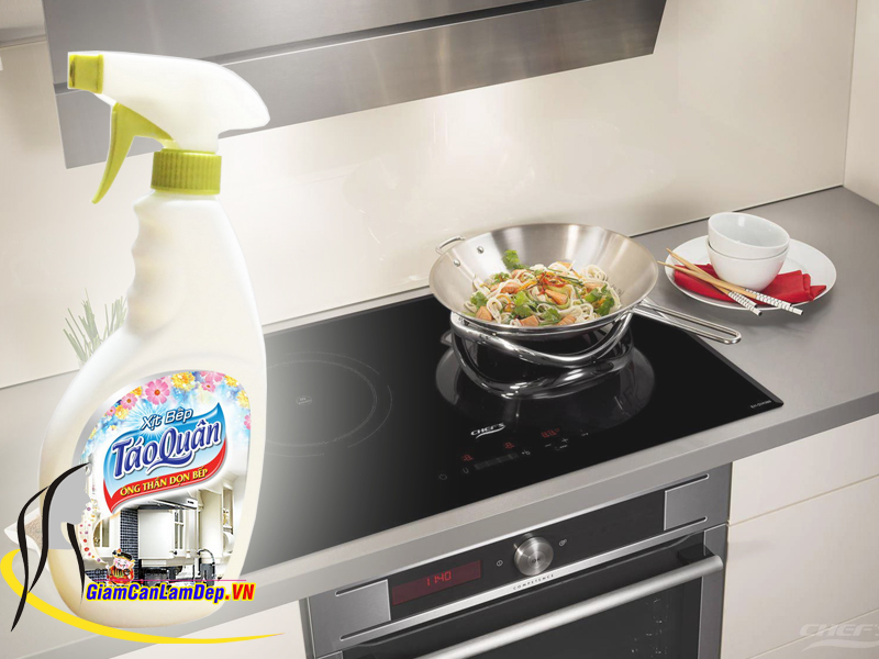 Xịt Bếp Táo Quân